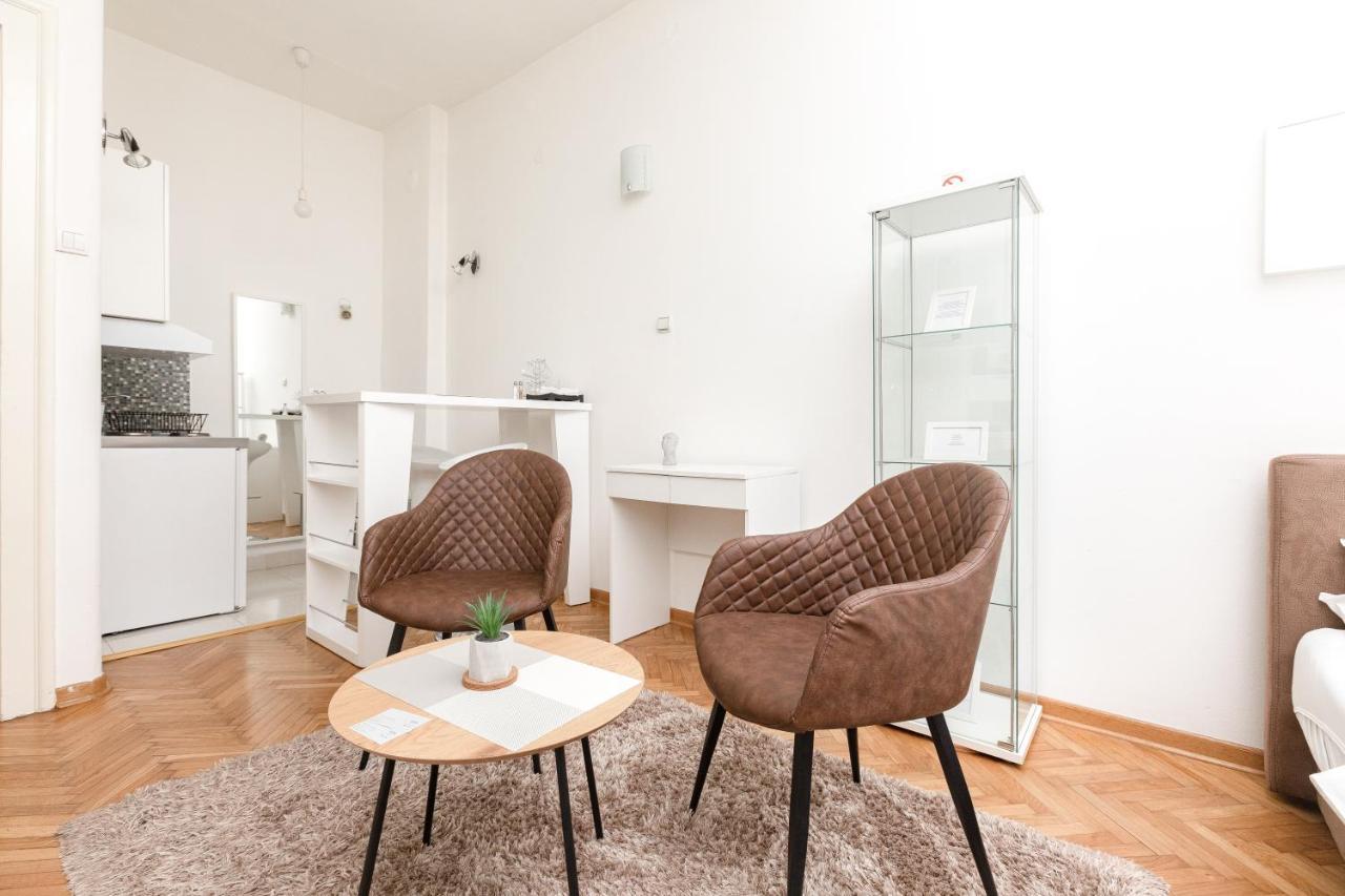 1St Belgrade Apartment Екстер'єр фото