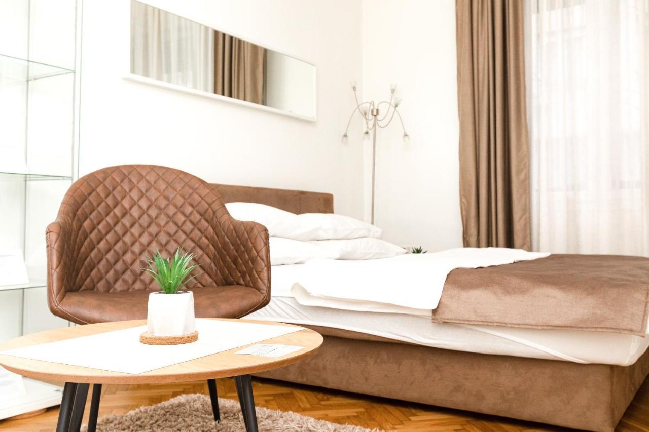 1St Belgrade Apartment Екстер'єр фото